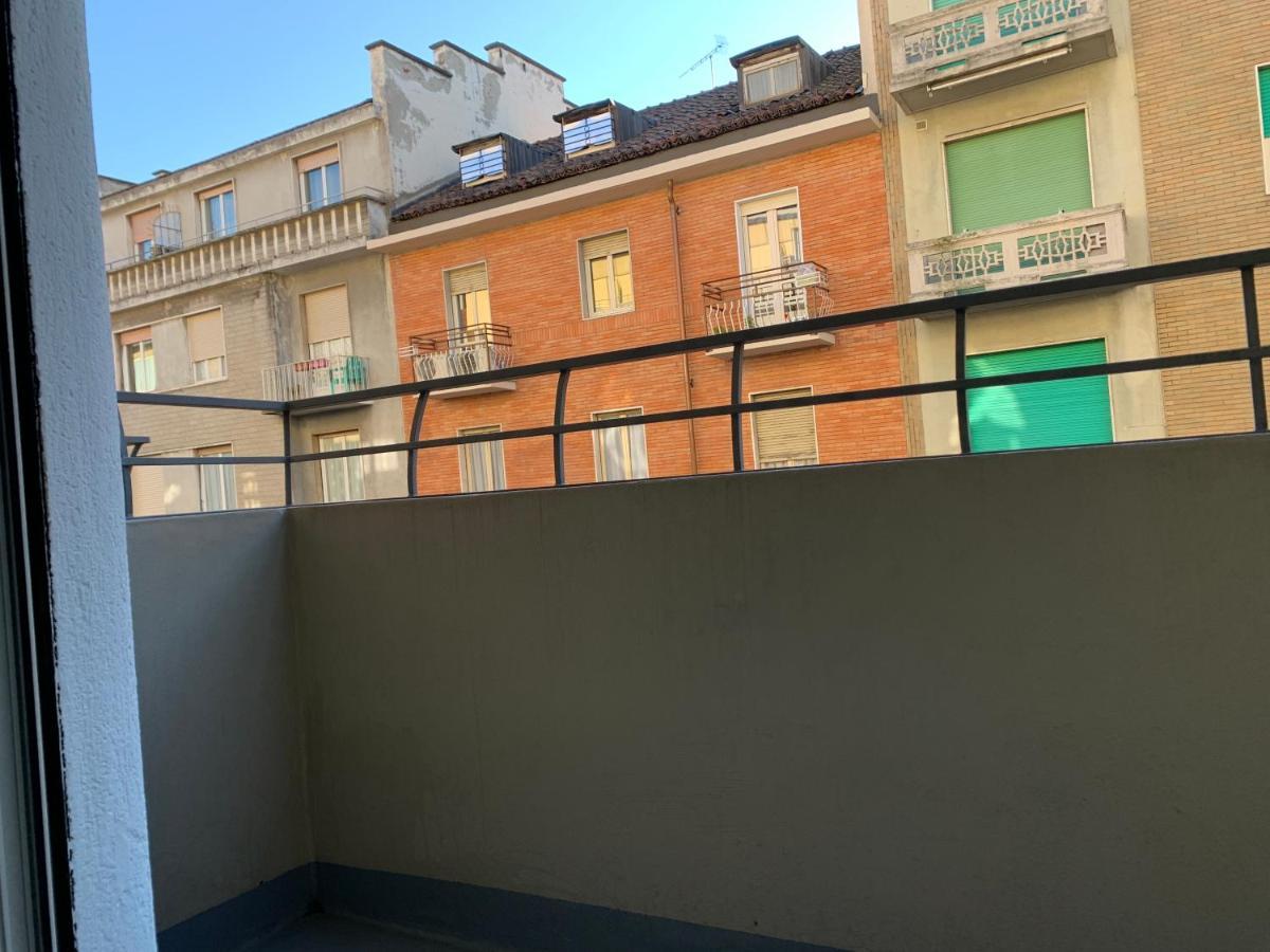 Casaury-Torinometrostop Exterior photo